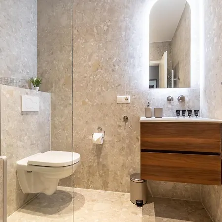 Beautiful Flat In Limpertsberg ! Appartamento